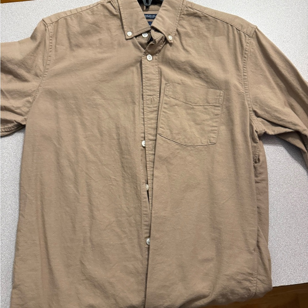 GAP Men's Casual Tan Button-Down Shirt